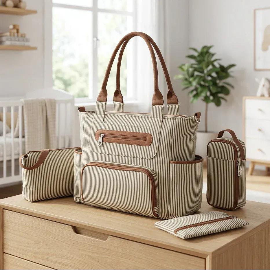Sac à Lange à Bandoulière Sac à Langer Bébé Organisation Optimale avec Ensemble Complet 7 Pièces